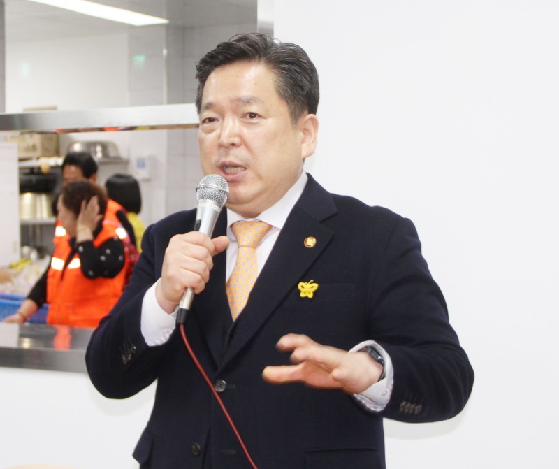 김병내 구청장.jpg