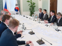대통령 특사단, 체코 총리 면담 관련 사진1 (1).jpg